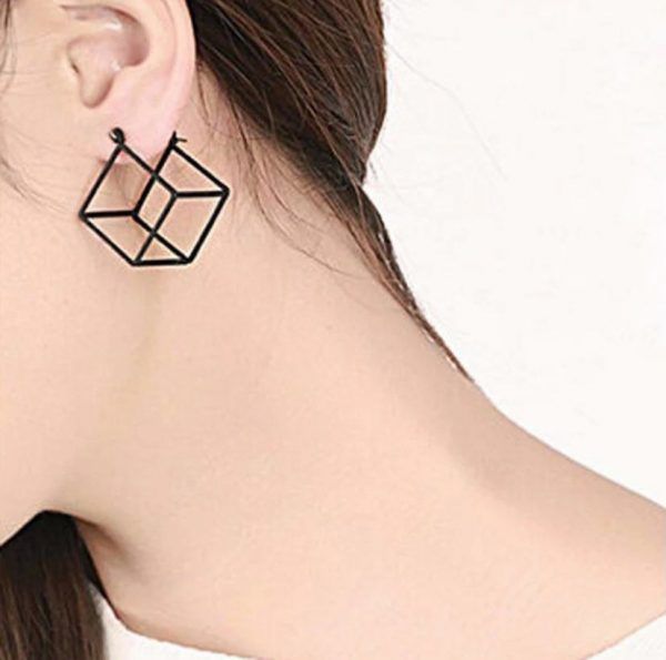 PENDIENTE CUBO 3D