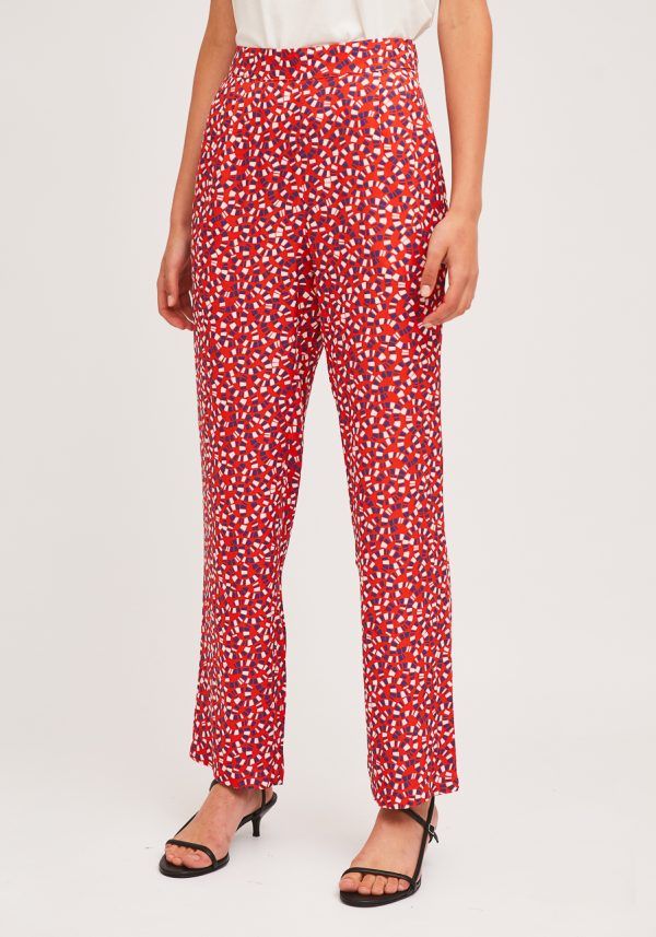 PANTALON ROJO CON ESTAMPADO