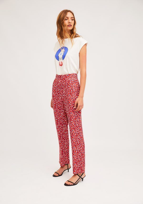 PANTALON ROJO CON ESTAMPADO