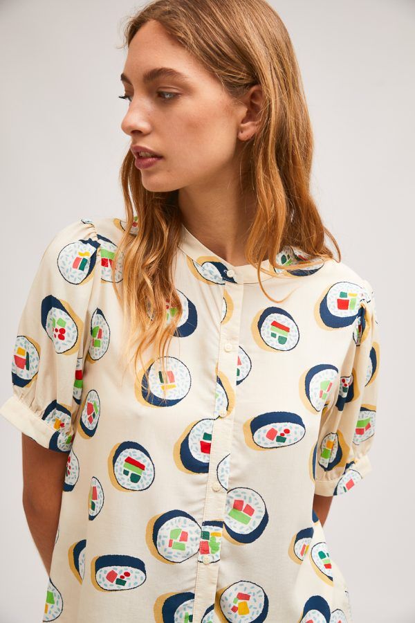 CAMISA ESTAMPADO SUSHI CREMA