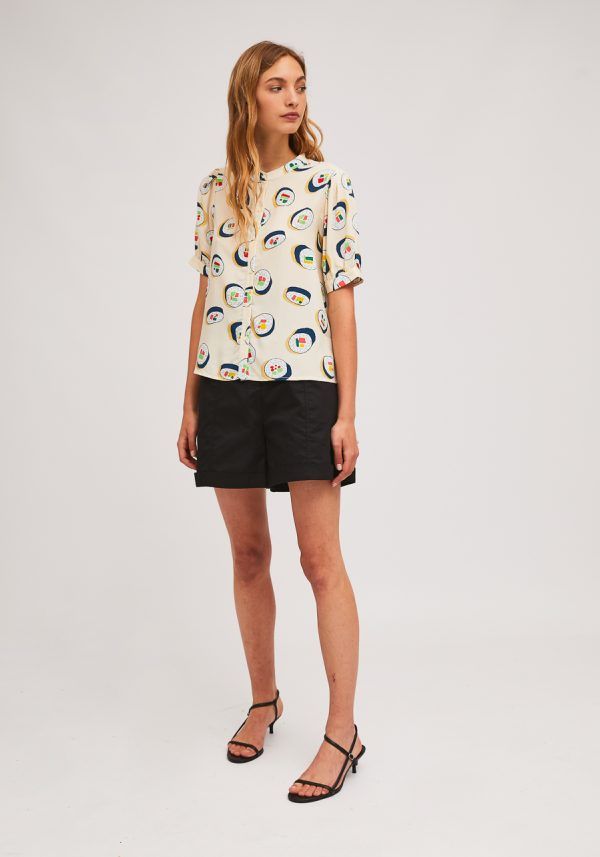 CAMISA ESTAMPADO SUSHI CREMA - Imagen 2