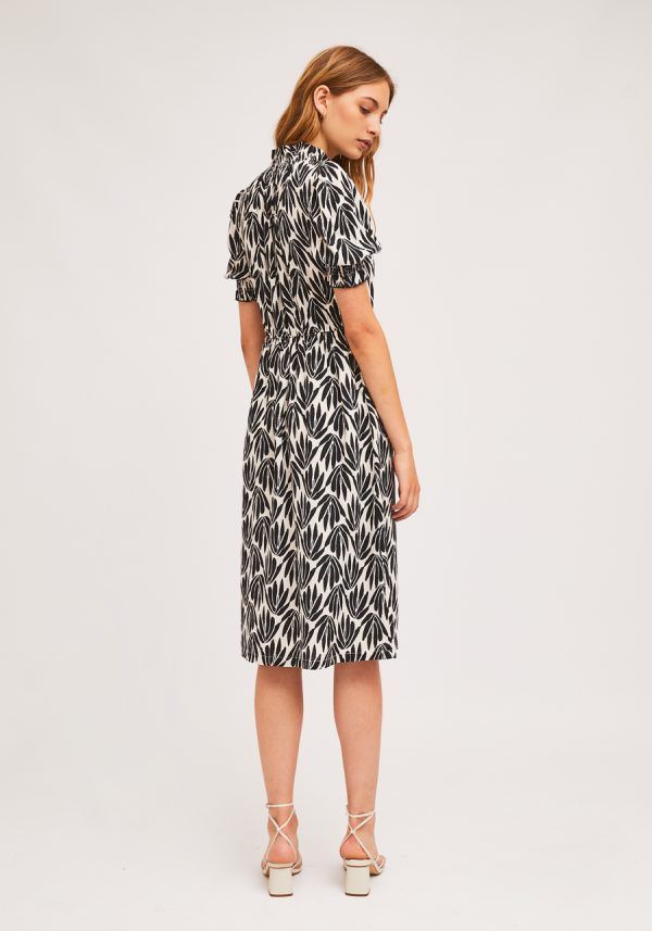 VESTIDO ESTAMPADO NEGRO Y BLANCO - Imagen 2