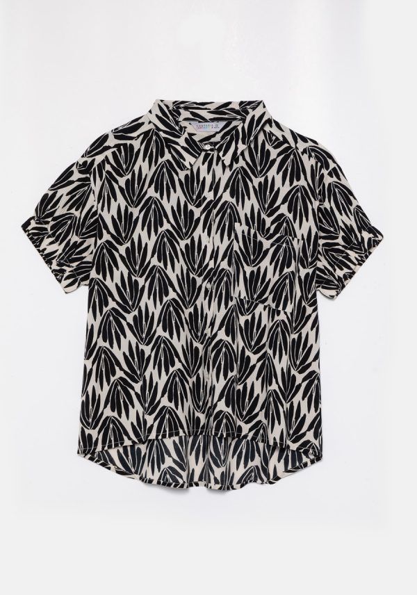 CAMISA ESTAMPADO NEGRO Y BLANCO - Imagen 6