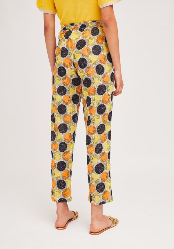 PANTALON AMARILLO TOPOS