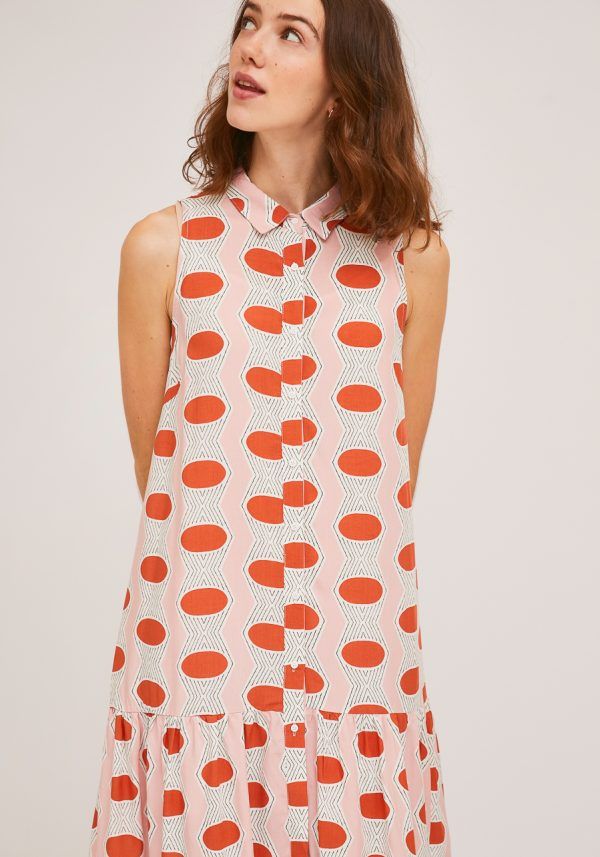 VESTIDO CAMISERO CON ESTAMPADO GEOMETRICO Y VOLANTE