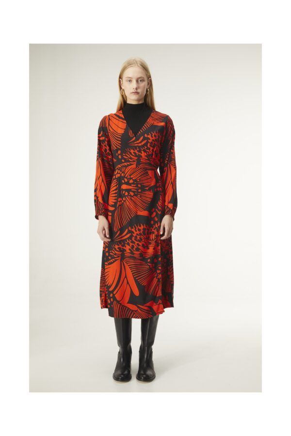 VESTIDO MIDI EFECTO CRUZADO CON ESCOTE PICO Y ESTAMPADO DE MARIPOSAS - Imagen 2