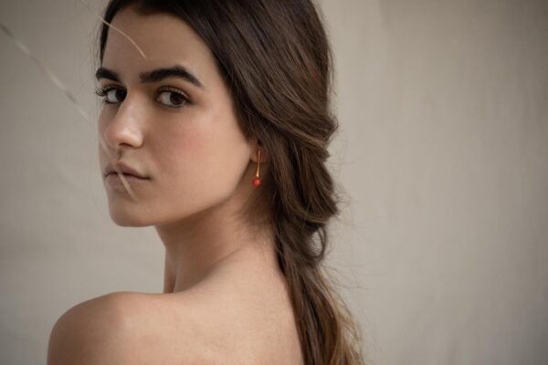 PENDIENTES DORADOS ECLAT ROJOS - Imagen 2