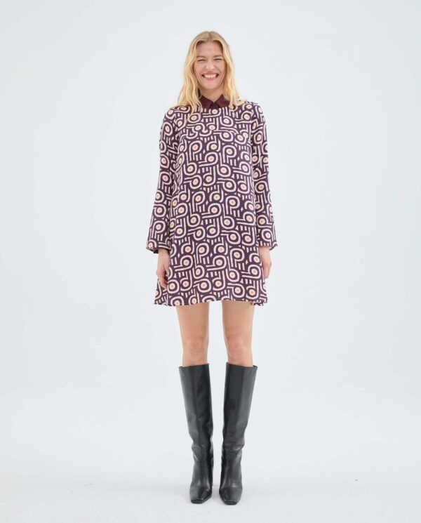 Vestido corto evase con estampado geometrico - Imagen 2