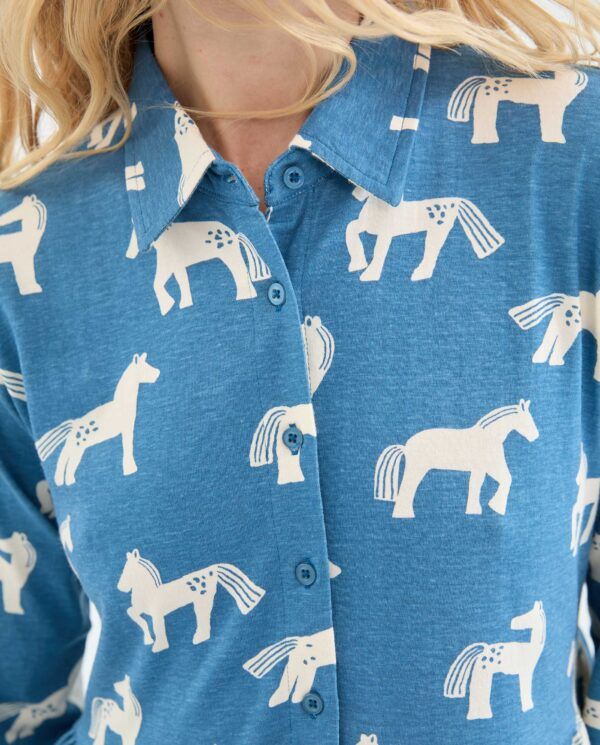 Vestido corto camisero con estampado de caballos - Imagen 3