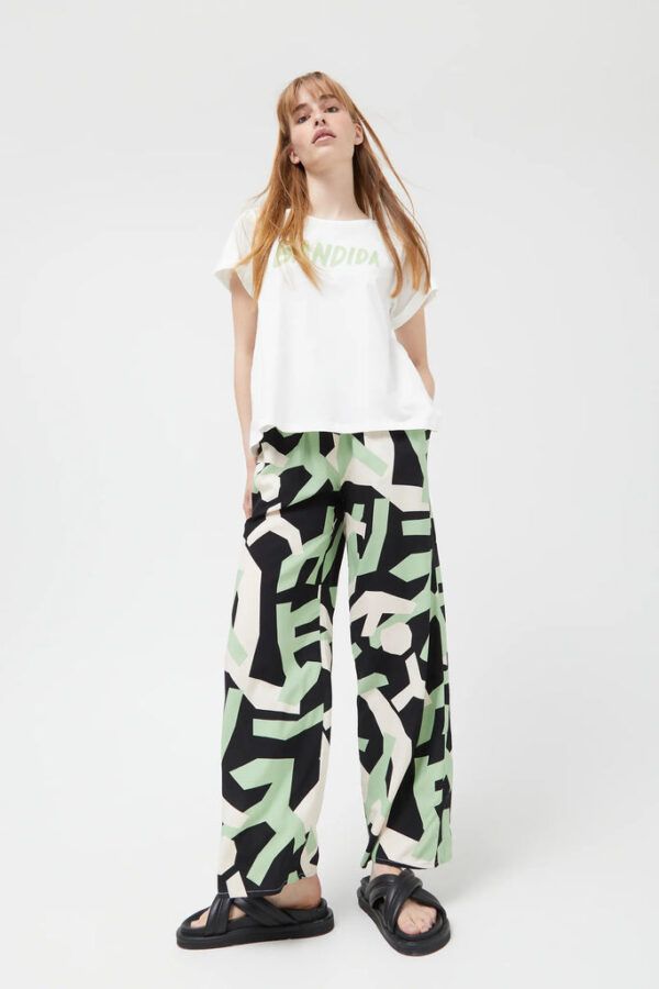 PANTALON ESTAMPADO NEGRO Y VERDE