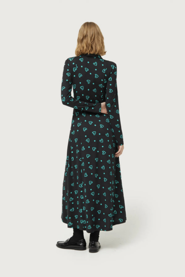 VESTIDO LARGO CAMISERO ESTAMPADO CORAZONES - Imagen 4