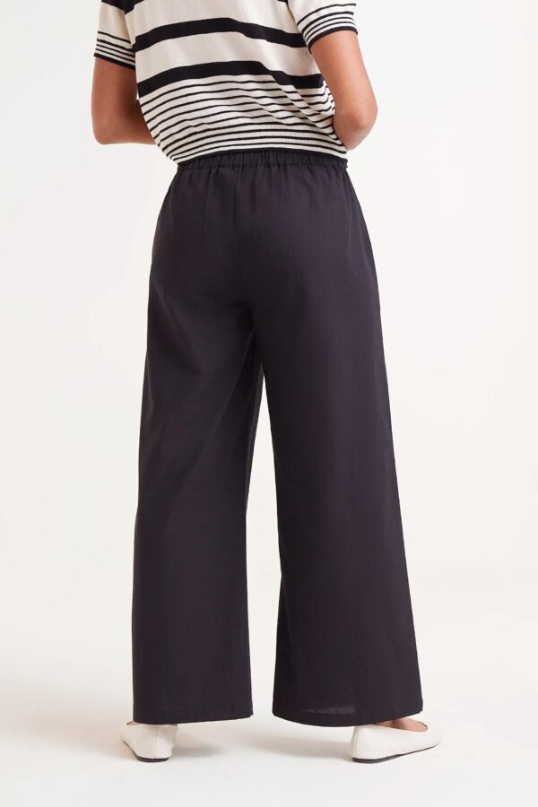 PANTALONES RECTOS BOTONES - Imagen 4