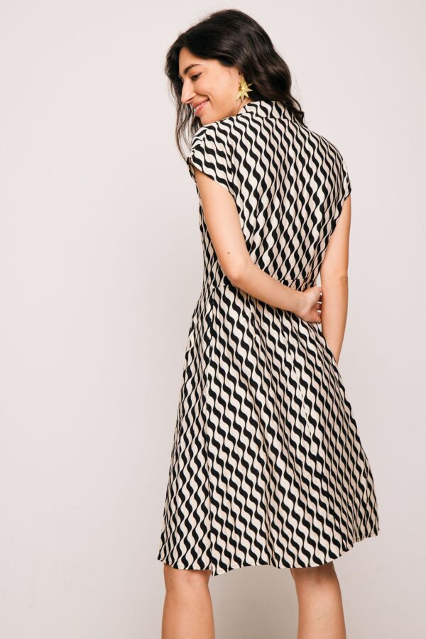 Vestido Corto Mundaka Cinta Negro - Imagen 9