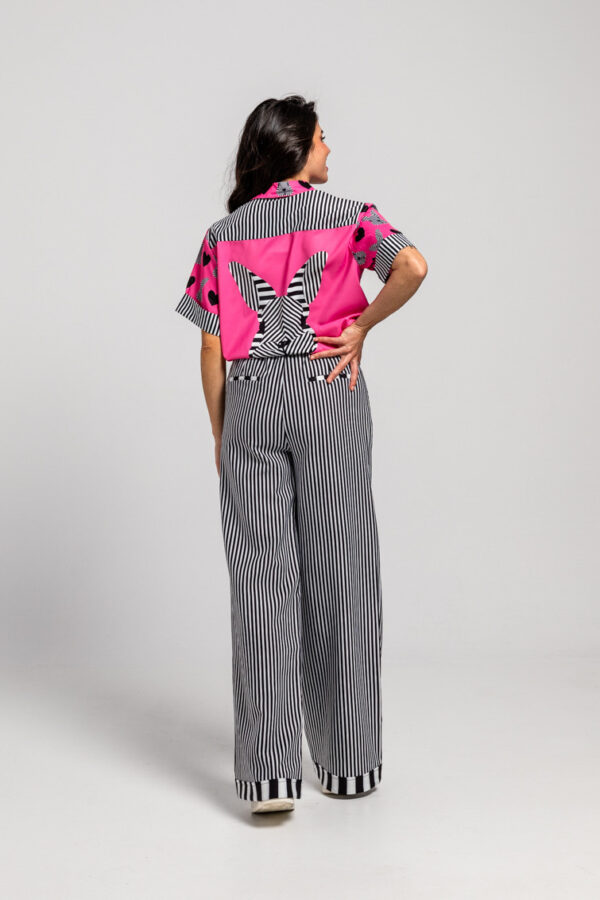 CAMISA UNISEX LOVELY BUNNY - Imagen 2