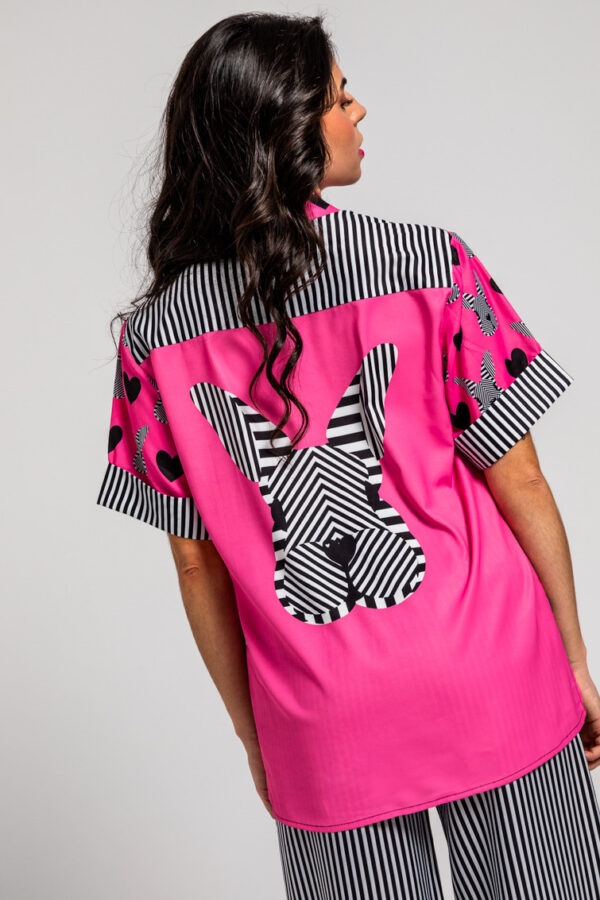 CAMISA UNISEX LOVELY BUNNY - Imagen 4