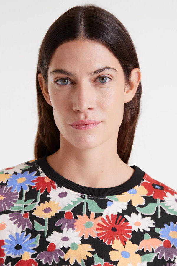 Sudadera de algodón con cuello redondo, manga larga y estampado Hampton Small de Compañía Fantástica. Disponible en Dulce Locura, tienda de moda en Badajoz.