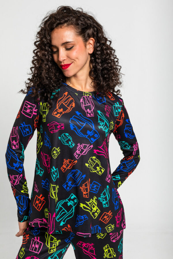 Camiseta Corte A de garabatos de robots multicolor - We are