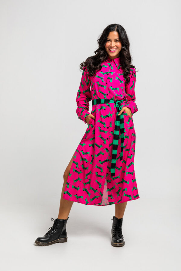 Camisero Largo Sencillo de estampado de perritos fuscia y ve